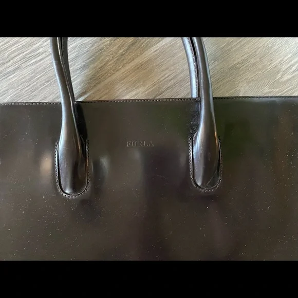 Furla Chocolate Brown Tote 🤎🖤 - Picture 5 of 9